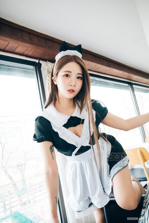  Bomi (보미) – Maid cafe